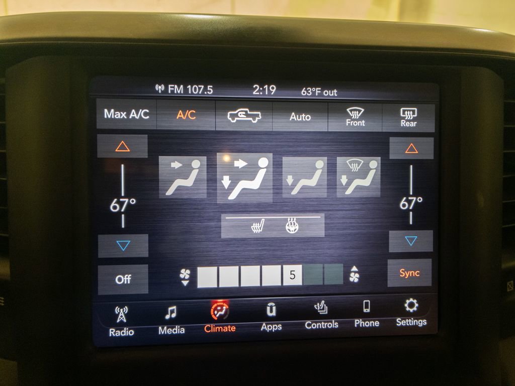 Used 2021 RAM 1500 Big Horn image 15