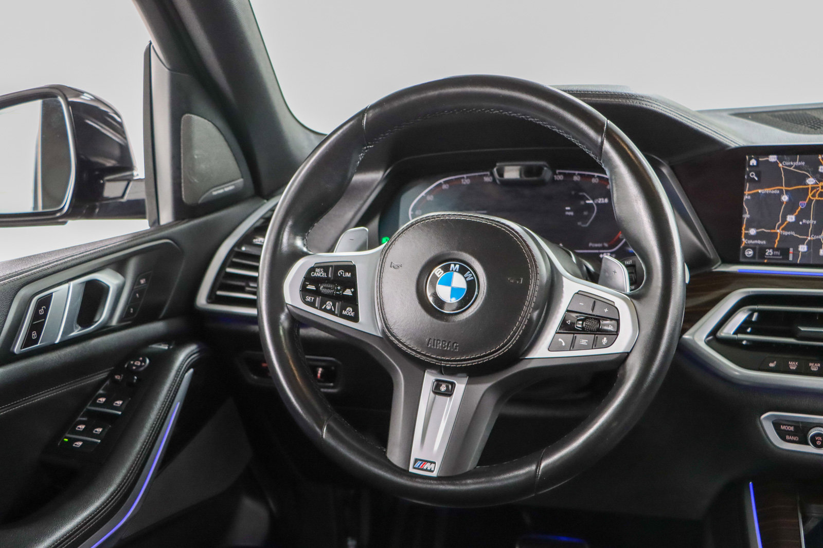 Used 2023 BMW X5 xDrive40i w/ Executive Package AWD/4WD image 12