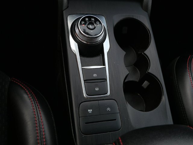 Used 2025 Ford Escape ST-Line Select AWD/4WD image 24