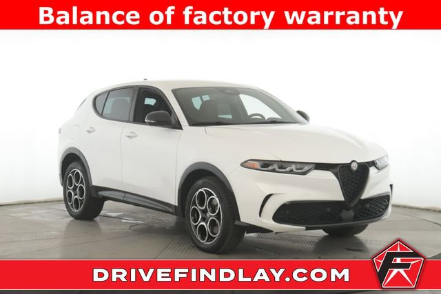 Used 2025 Alfa Romeo Tonale w/ Premium Package AWD/4WD image 1
