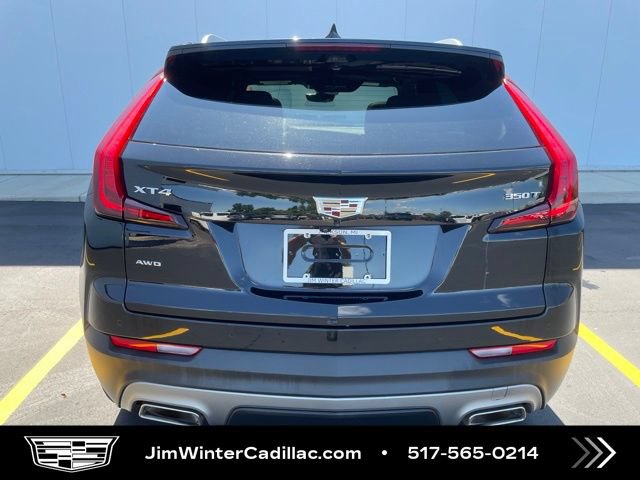 Used 2022 Cadillac XT4 Premium Luxury w/ Technology Package AWD/4WD image 9