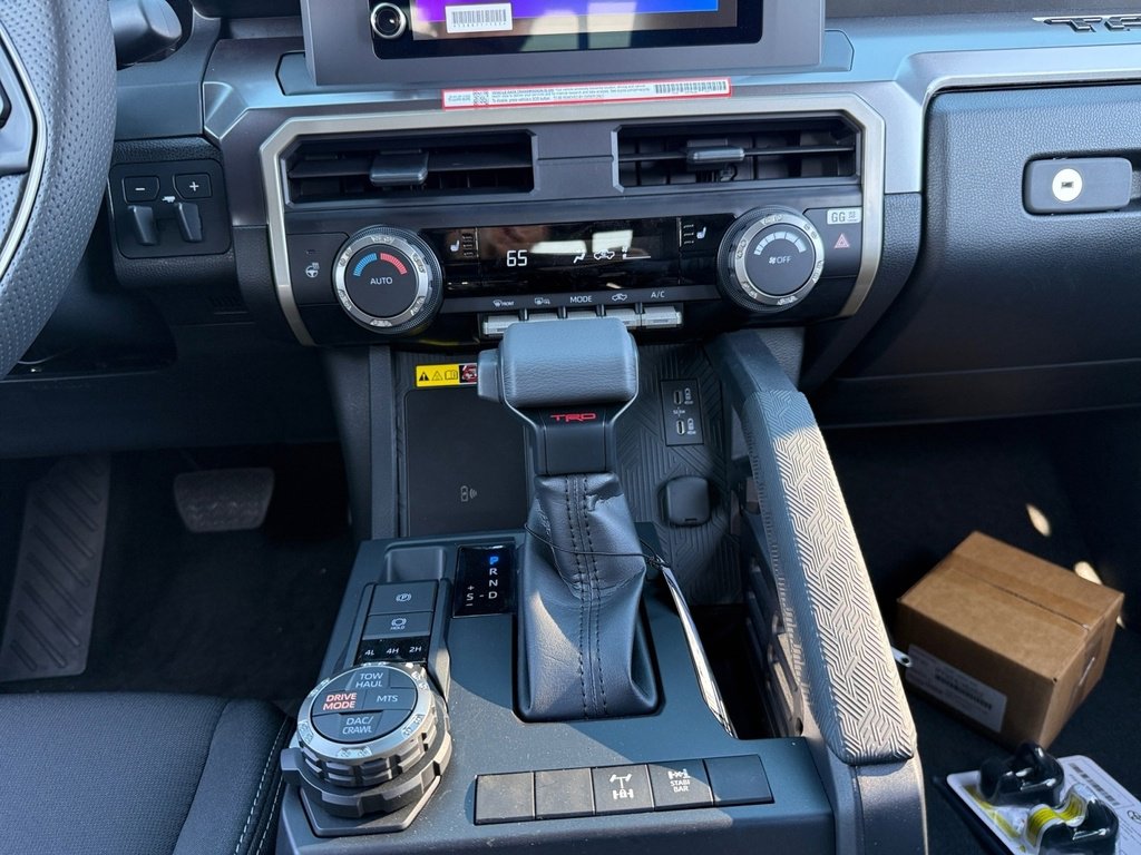 New 2025 Toyota Tacoma TRD Off-Road image 11