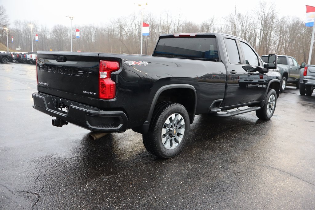 Used 2023 Chevrolet Silverado 2500 Custom w/ Gooseneck/5TH Wheel Package image 23