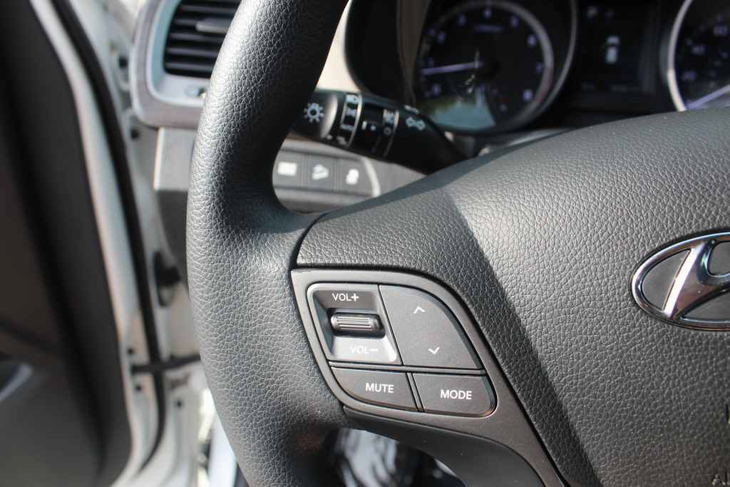 Used 2017 Hyundai Santa Fe Sport AWD/4WD image 17