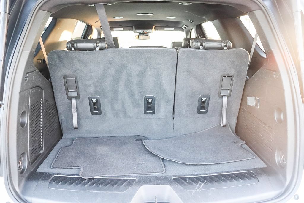 Used 2024 Chevrolet Tahoe LT RWD image 30