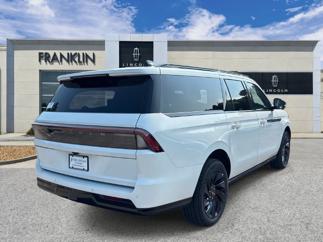 New 2027 Lincoln Navigator L Reserve w/ Jet Appearance Package AWD/4WD image 7