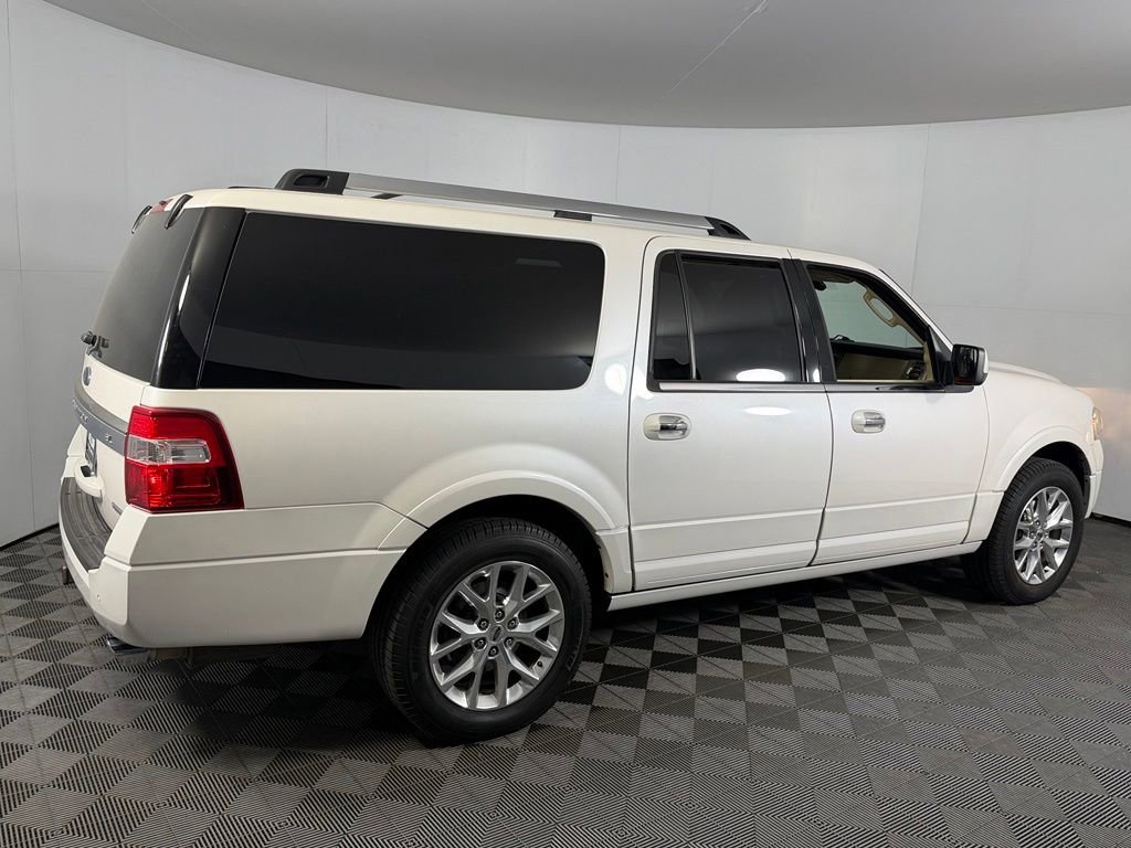 Used 2017 Ford Expedition EL Limited w/ Equipment Group 301A RWD image 15