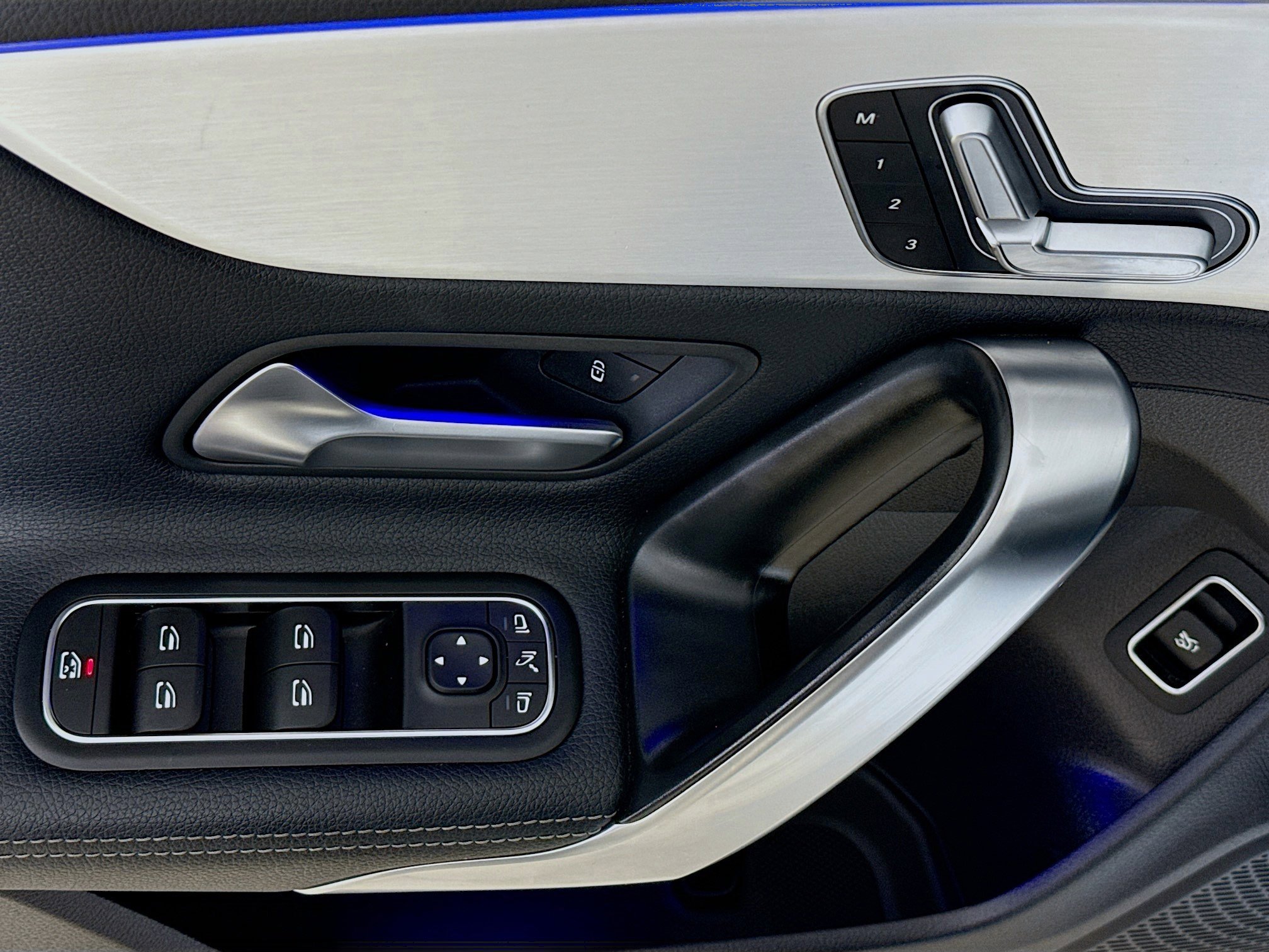 Used 2025 Mercedes-Benz CLA 250 4MATIC image 20