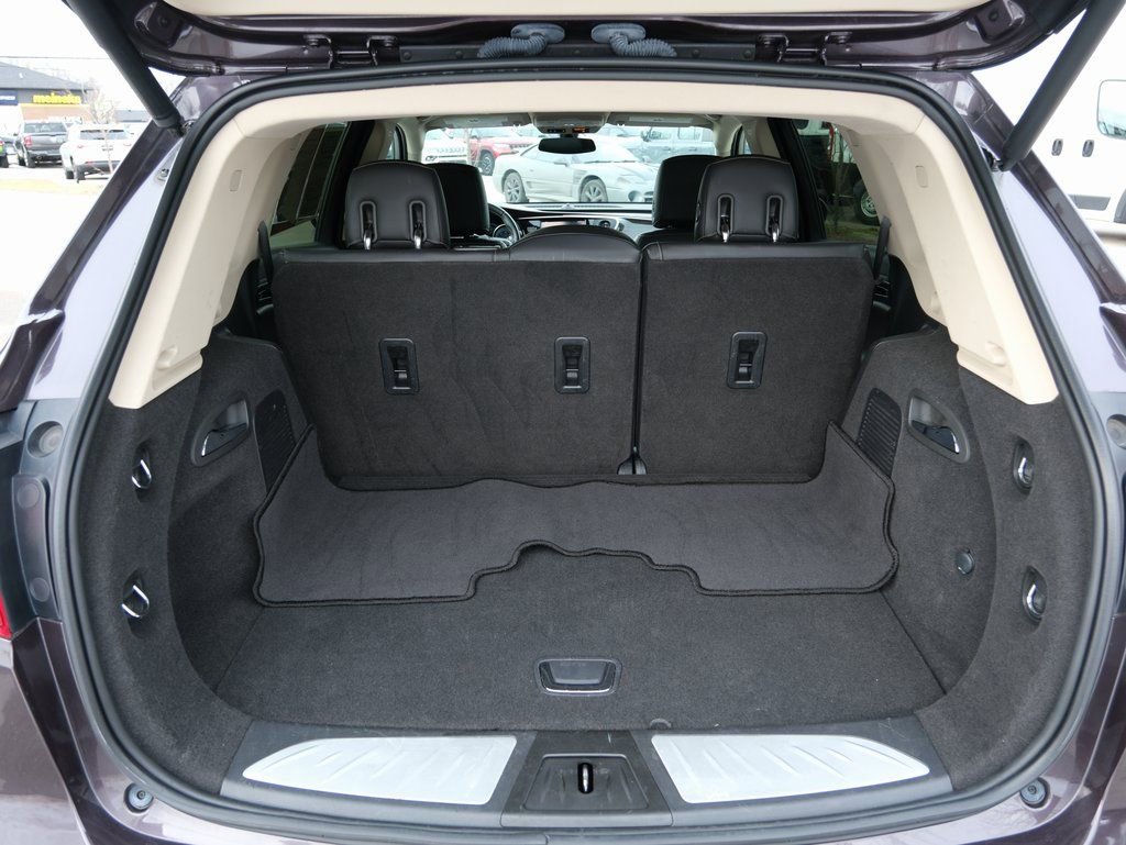 Used 2017 Buick Envision Essence FWD image 34