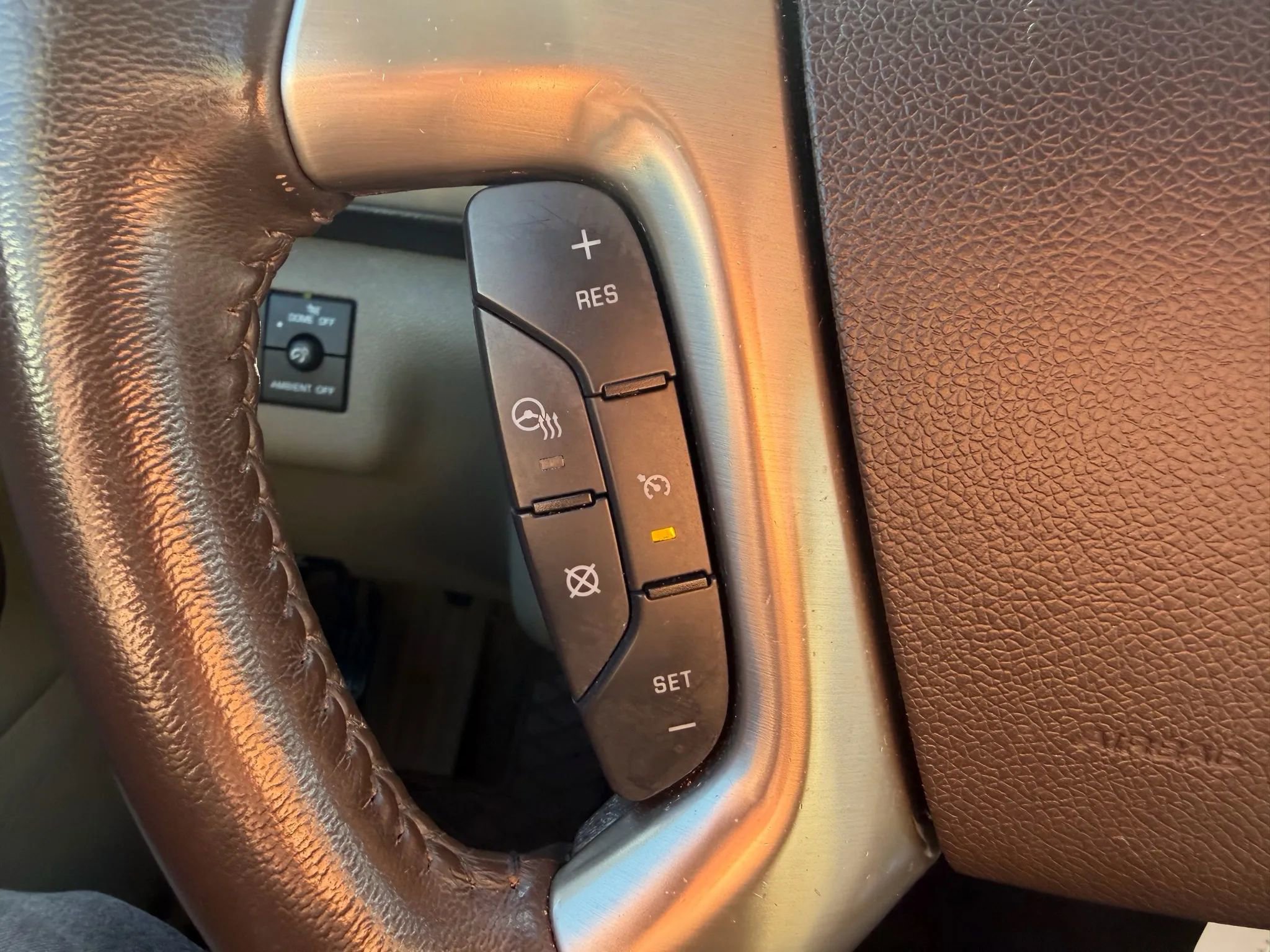 Used 2016 GMC Acadia Denali image 22