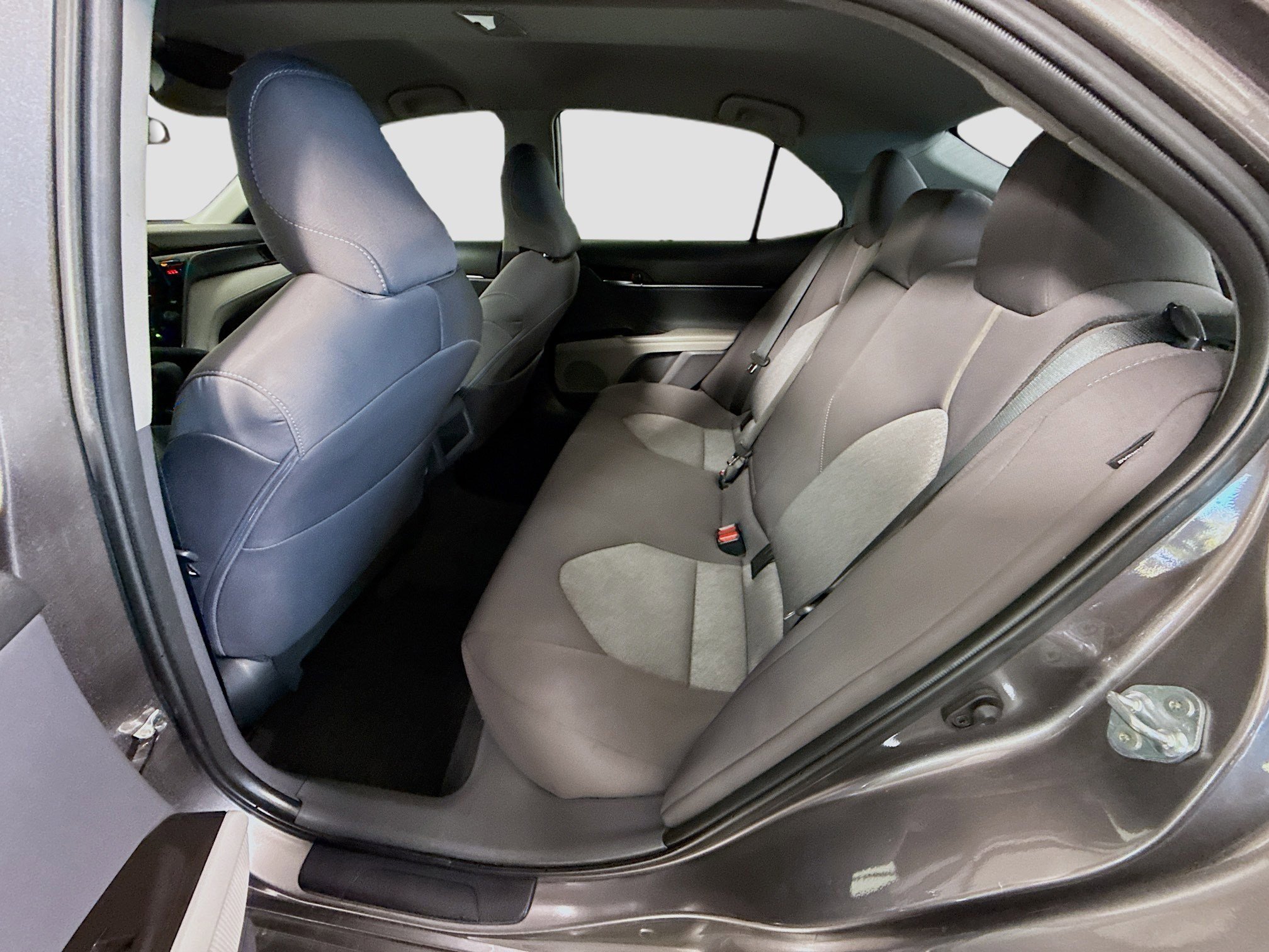 Used 2024 Toyota Camry LE image 24