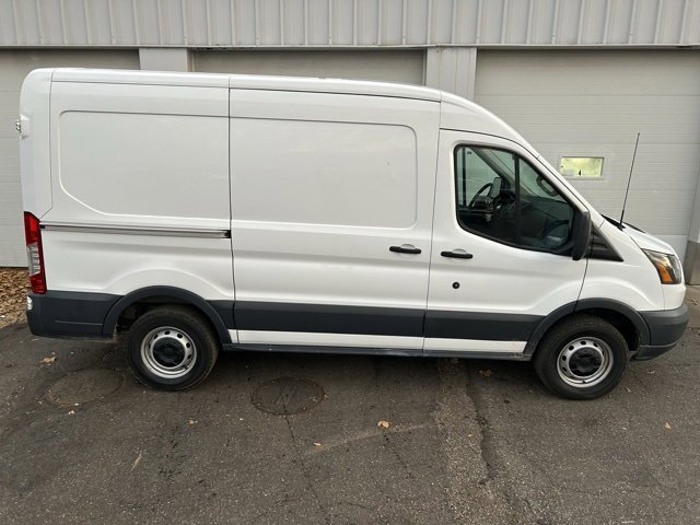 Used 2015 Ford Transit 250 130 Medium Roof image 6