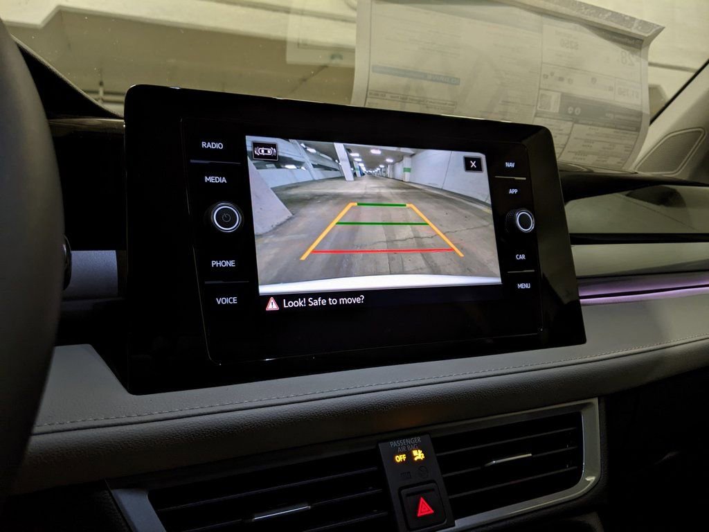 New 2026 Volkswagen Taos SEL AWD/4WD image 17