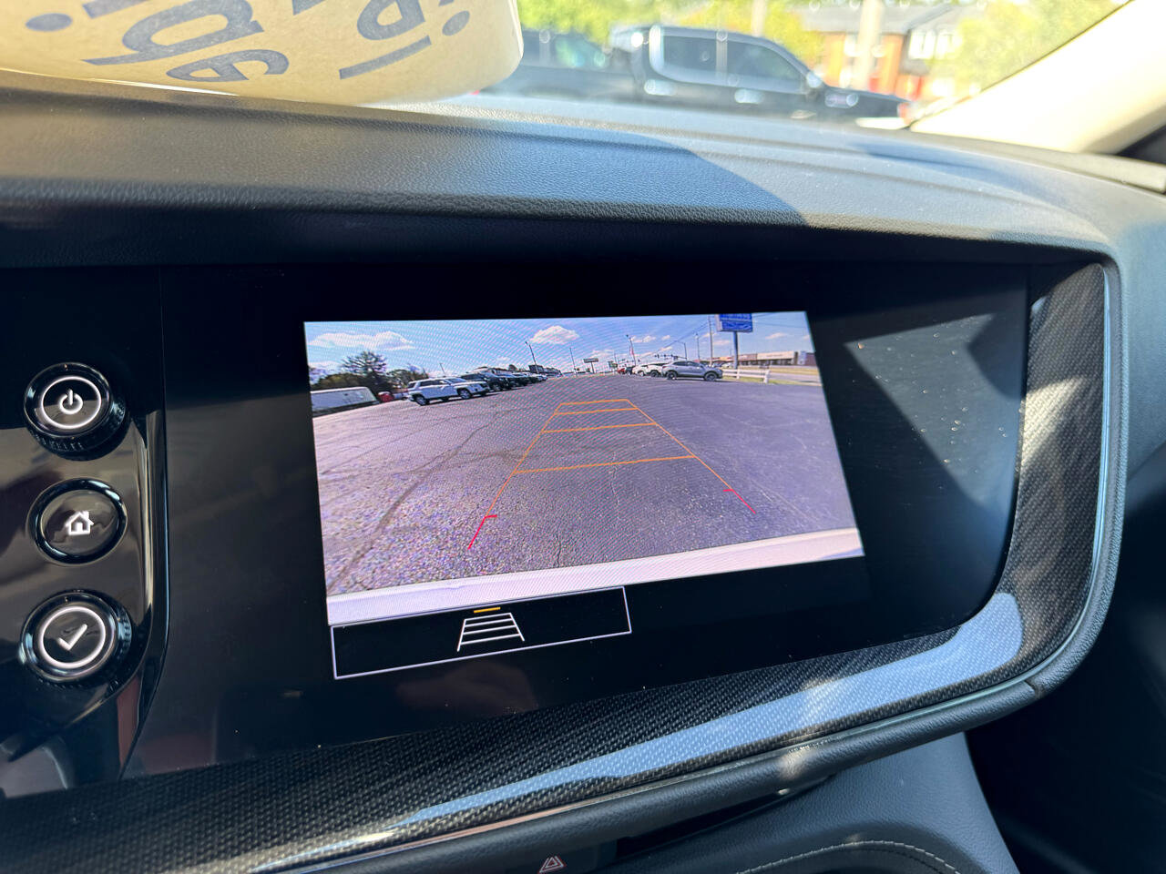 Used 2023 Buick Envision Preferred image 25