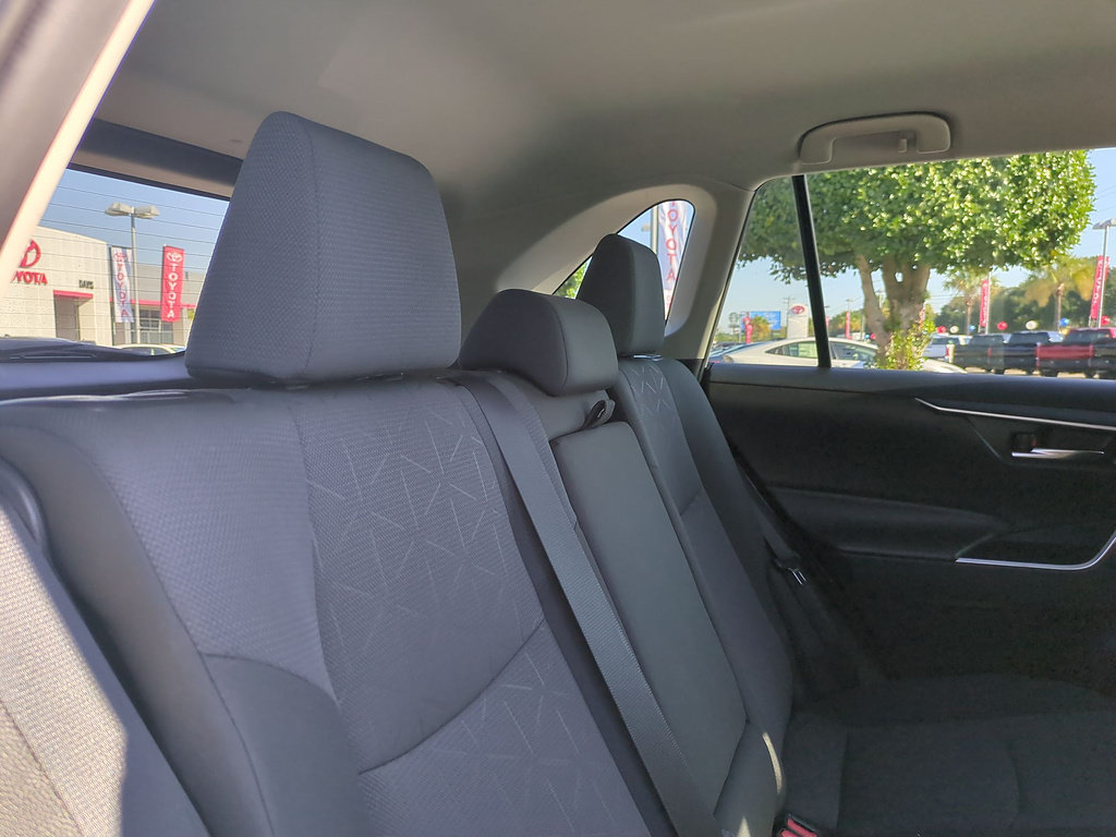 Certified 2024 Toyota RAV4 XLE AWD/4WD image 30