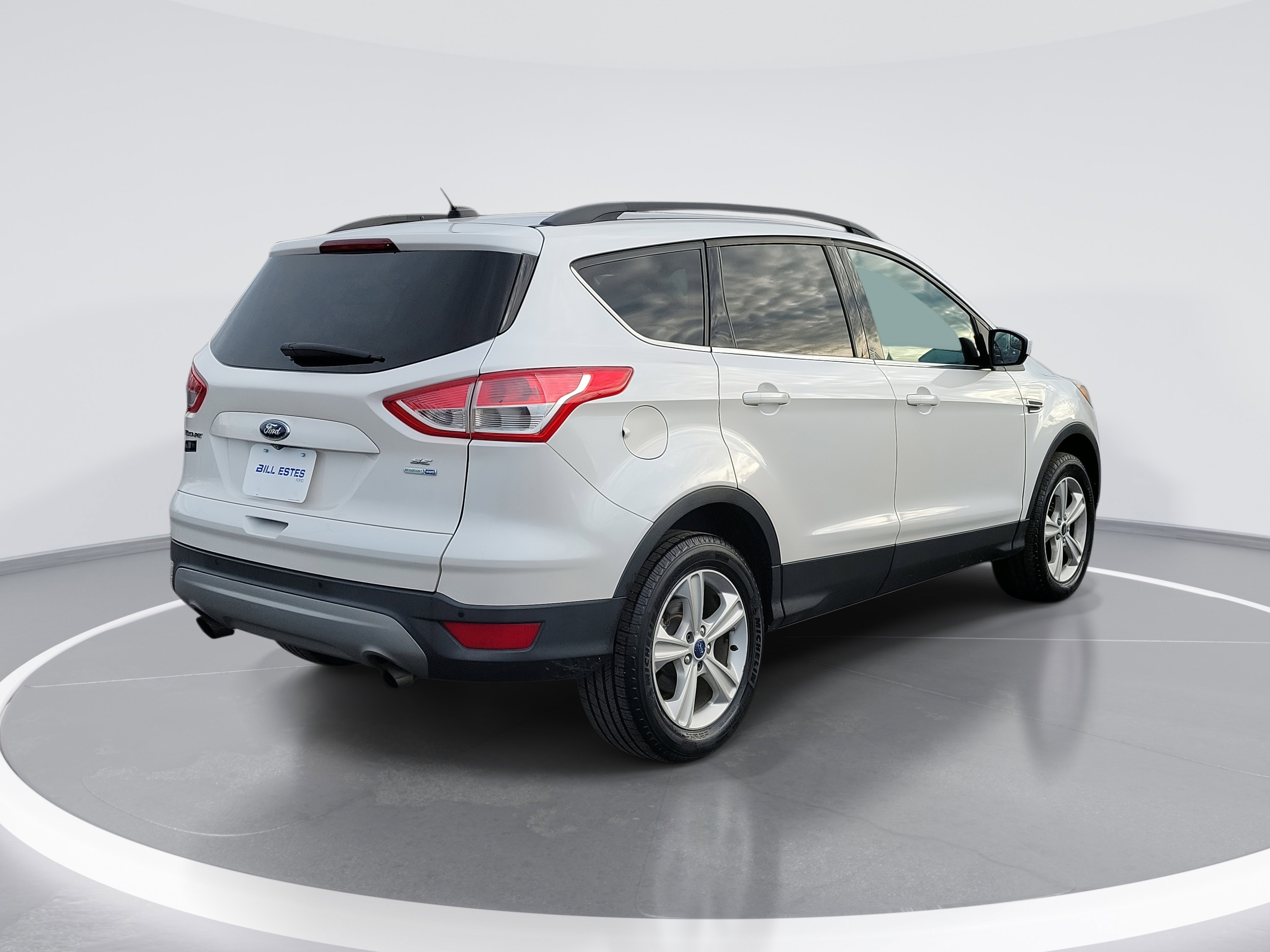 Used 2014 Ford Escape SE w/ Equipment Group 201A image 3