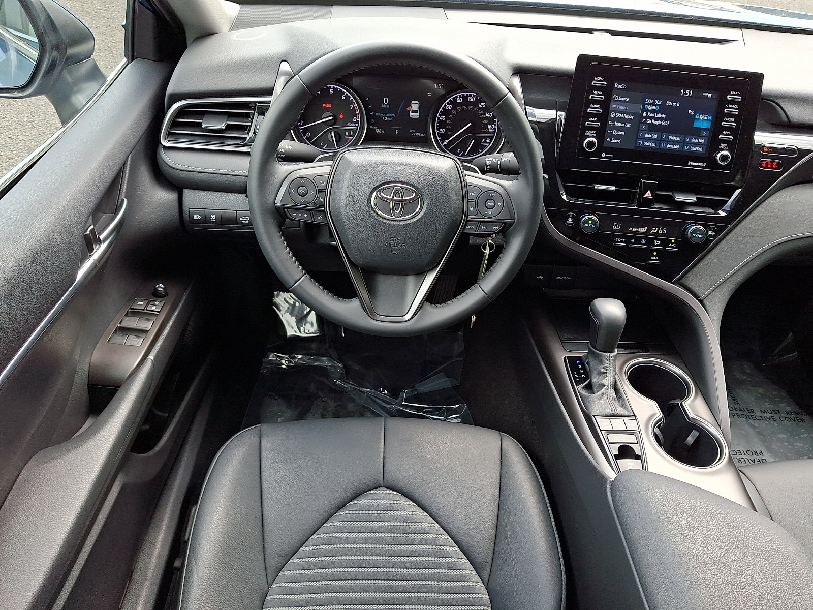 Used 2024 Toyota Camry SE AWD/4WD image 14