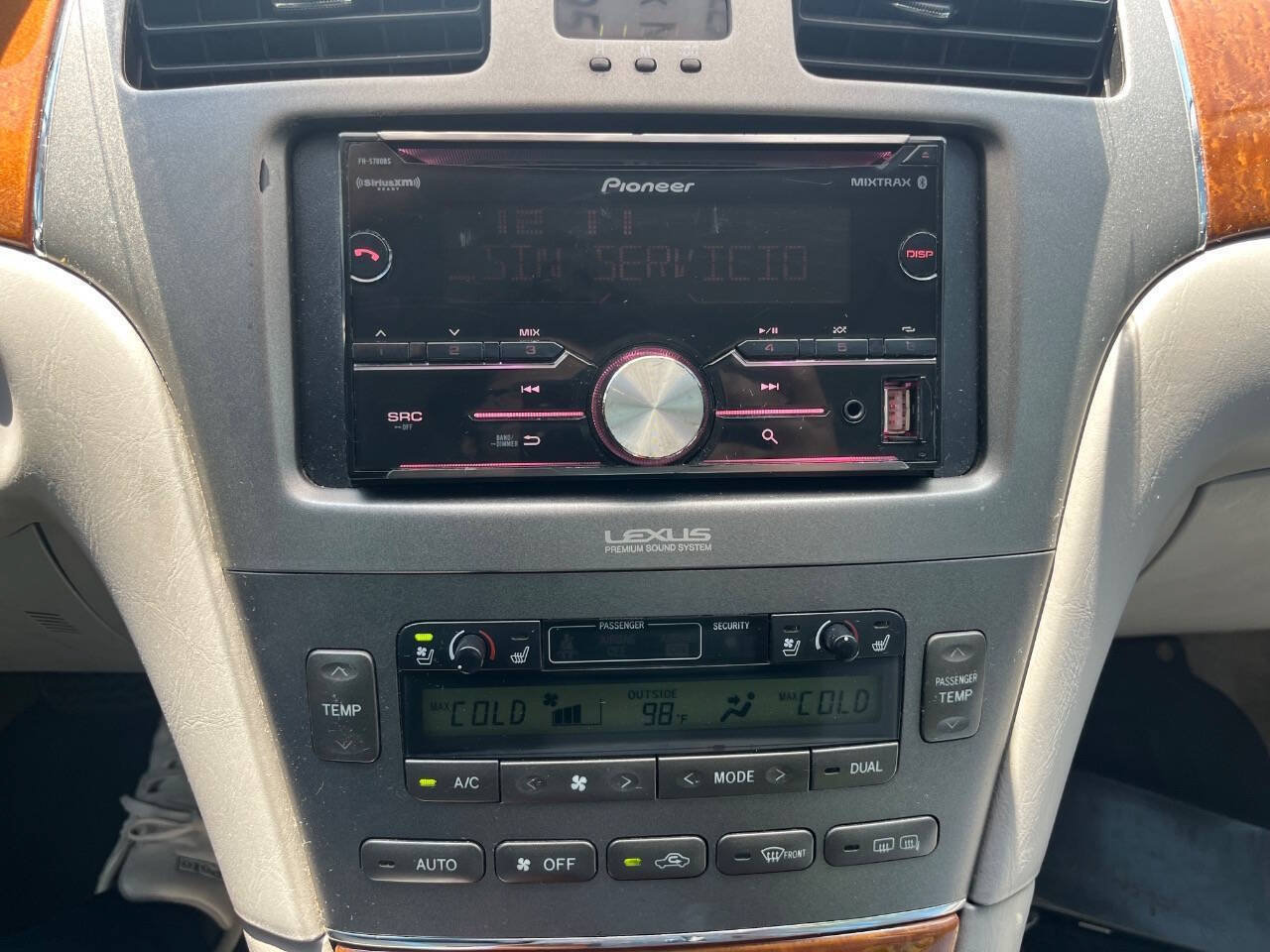 Used 2005 Lexus ES 330 FWD image 19