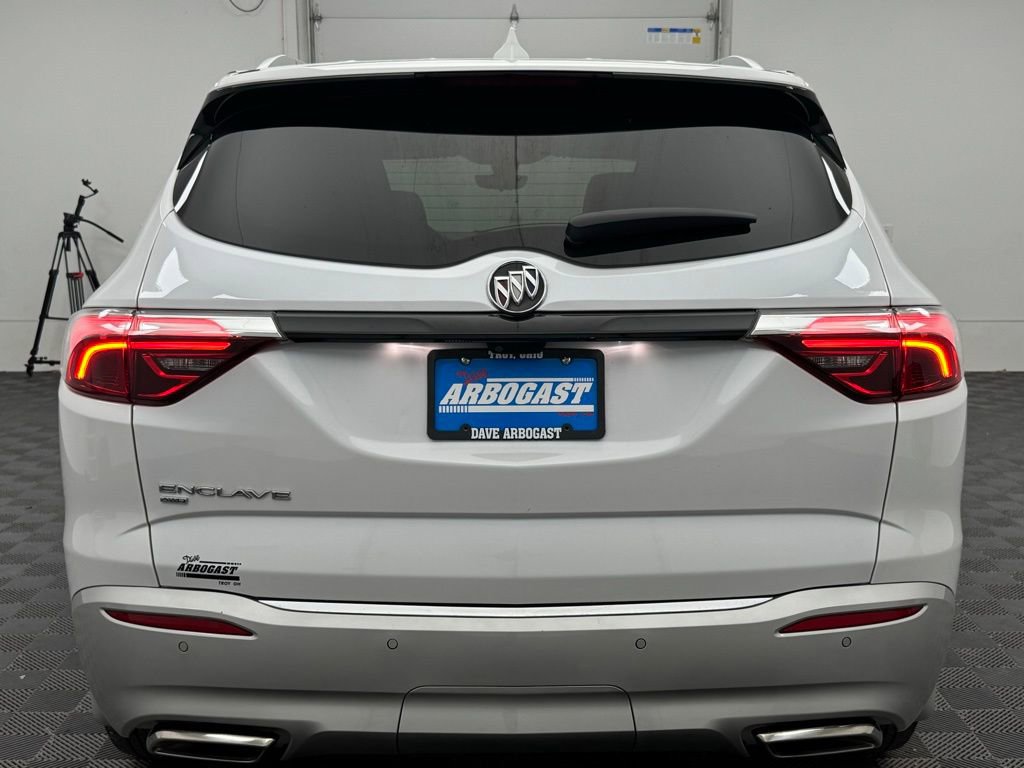 Used 2023 Buick Enclave Essence w/ Experience Buick Package image 11