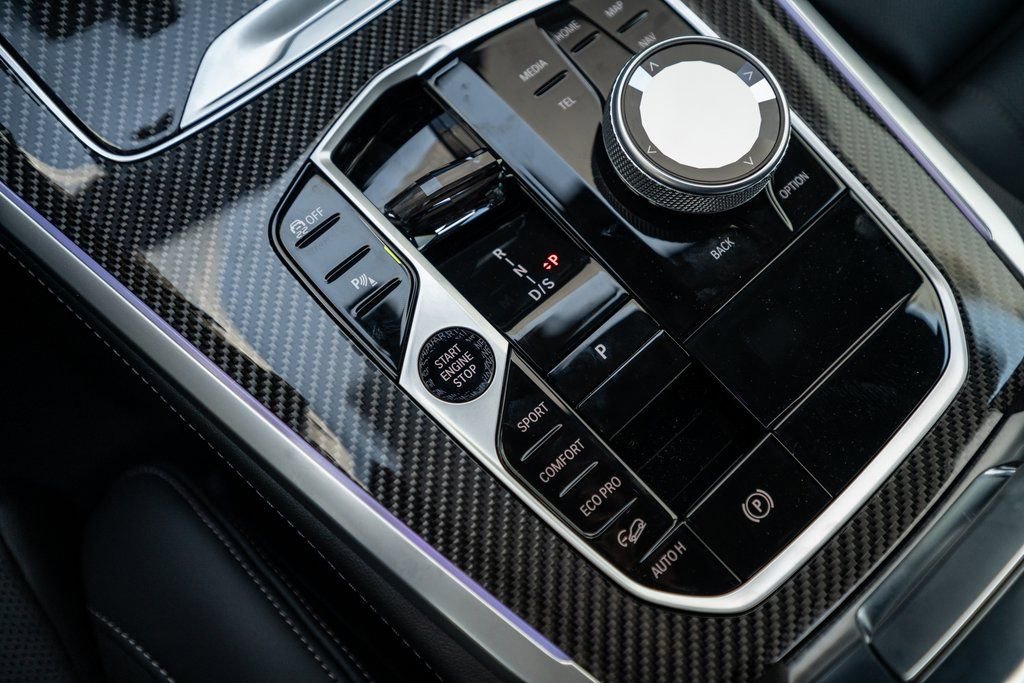 New 2026 BMW X5 M60i image 31