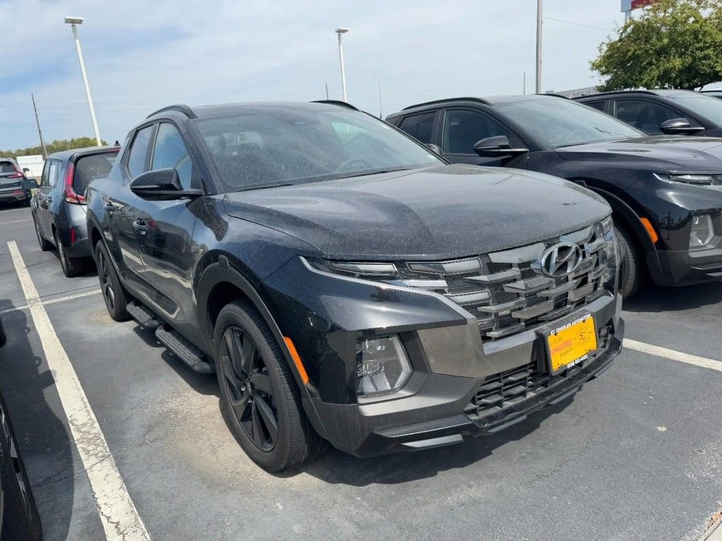 Used 2024 Hyundai Santa Cruz Night AWD/4WD image 4