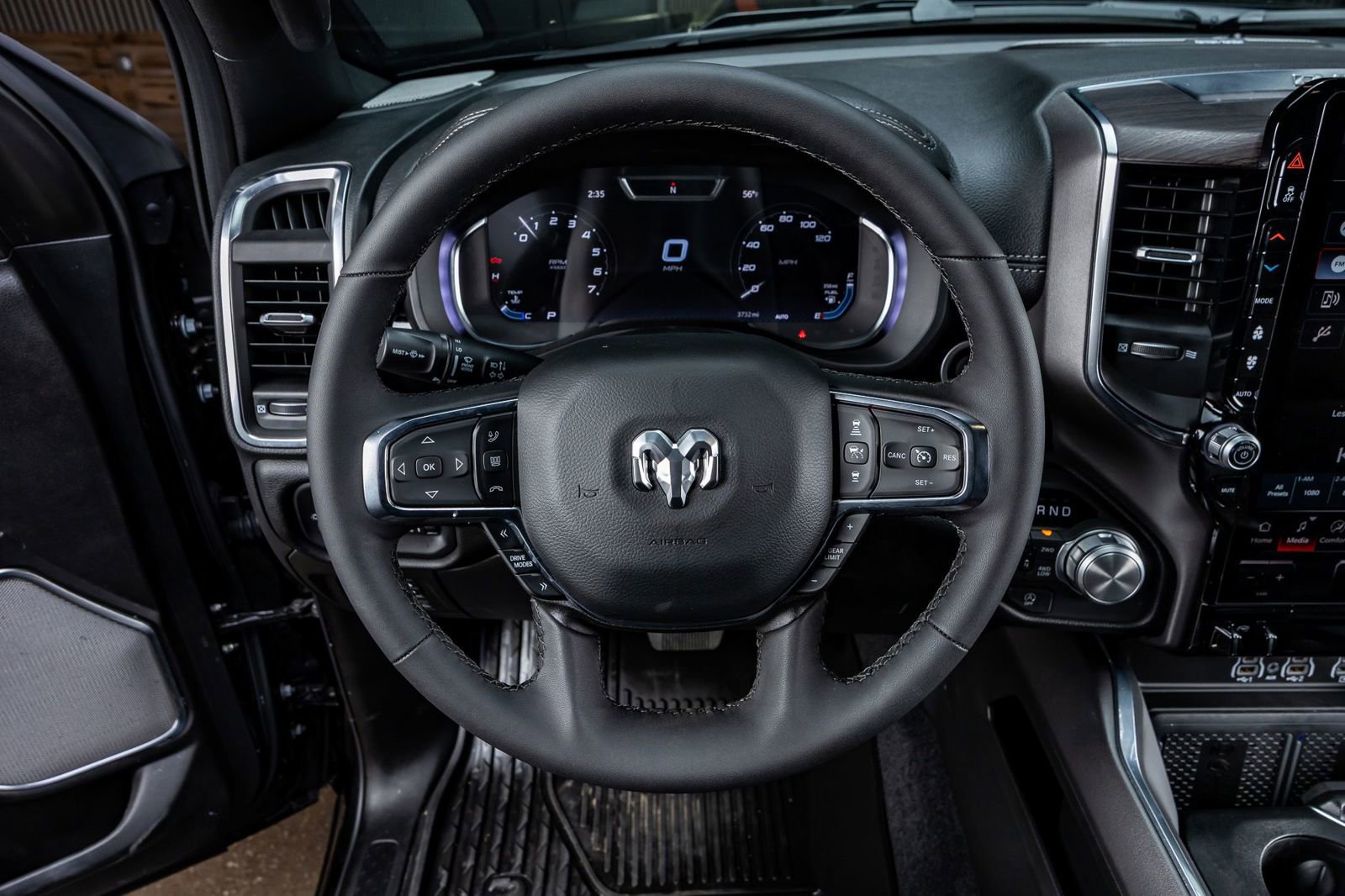 Used 2026 RAM 1500 Laramie image 19