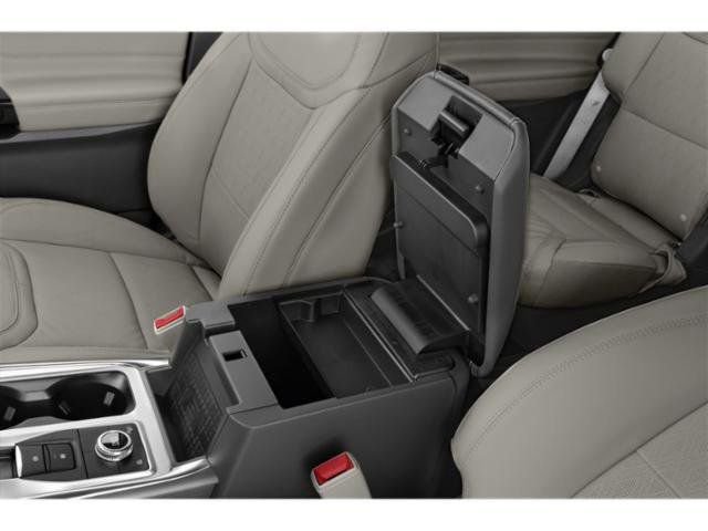 Certified 2023 Ford Explorer Platinum w/ Technology Package AWD/4WD image 14