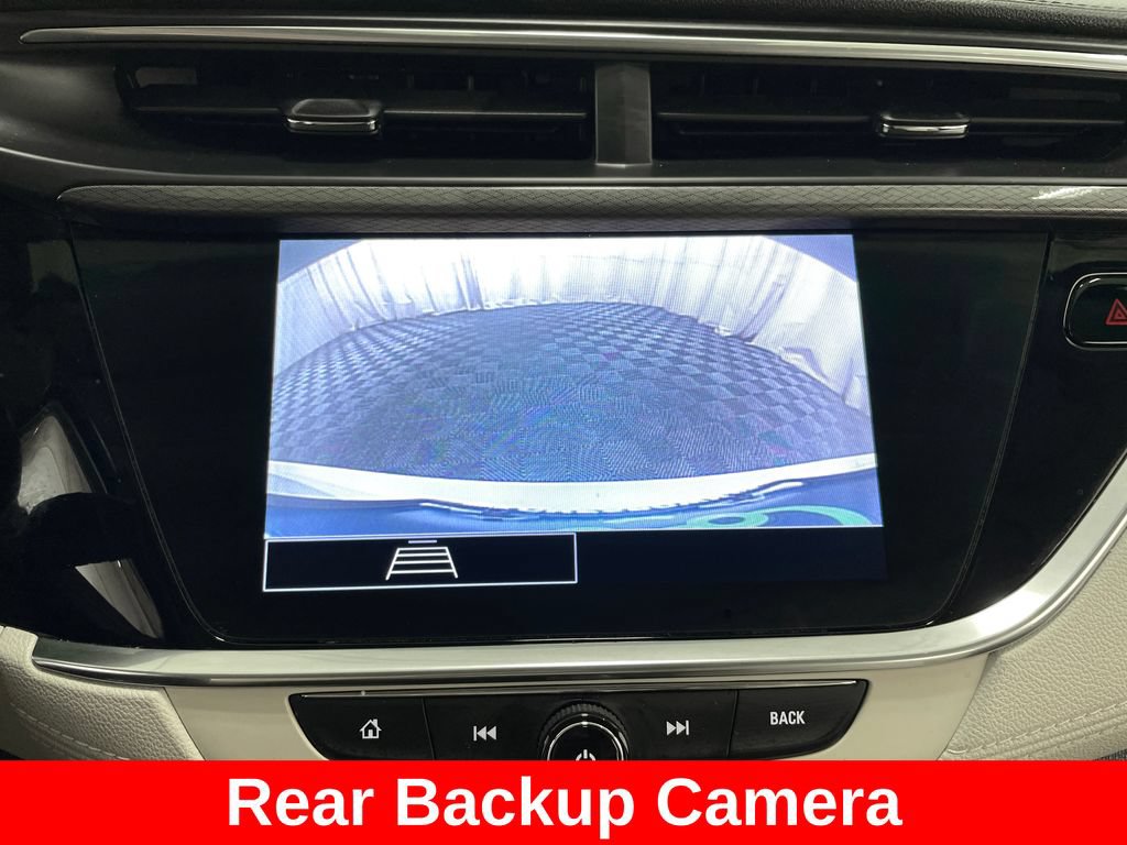 Certified 2020 Buick Encore GX Preferred w/ Sport Touring Package AWD/4WD image 3