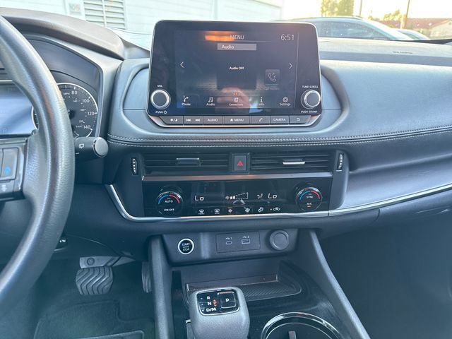 Used 2023 Nissan Rogue SV FWD image 17