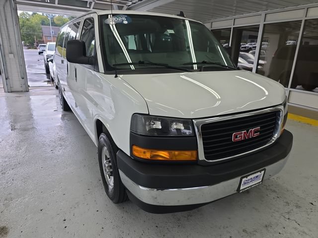 Certified 2025 GMC Savana 3500 LT w/ LT Preferred Equipment Group RWD image 12