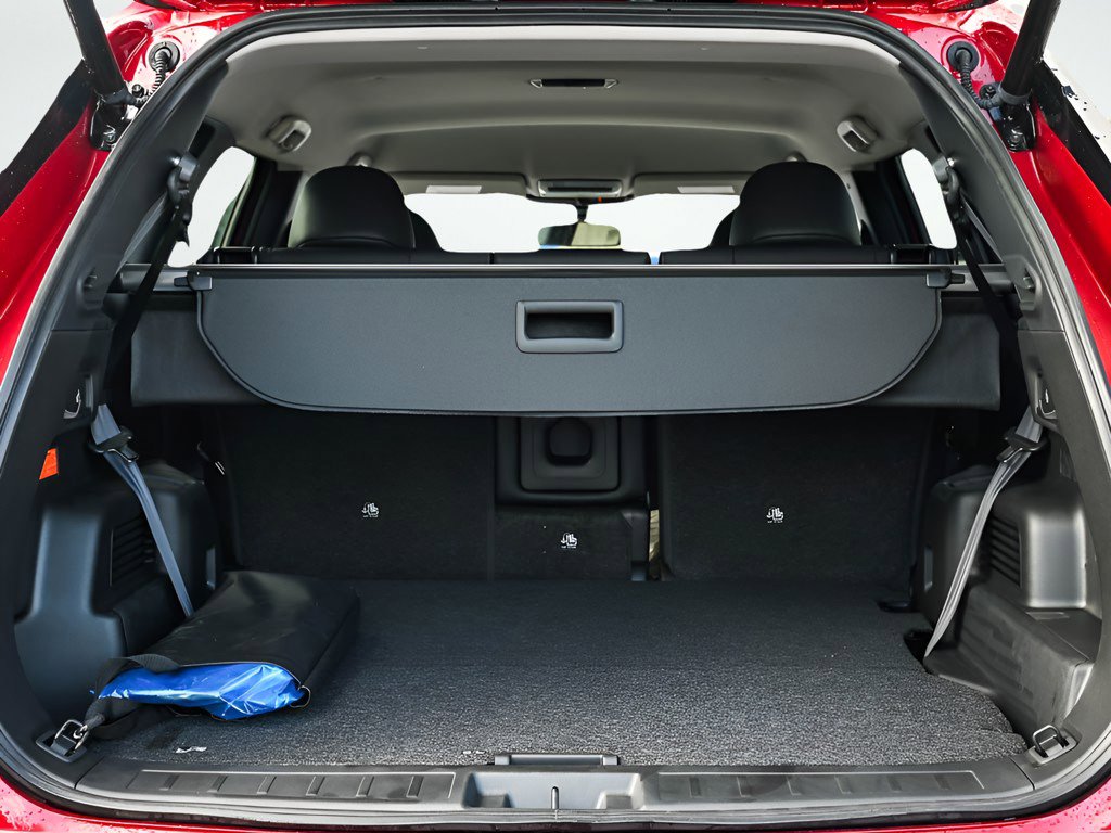 New 2025 Mitsubishi Outlander SE image 8