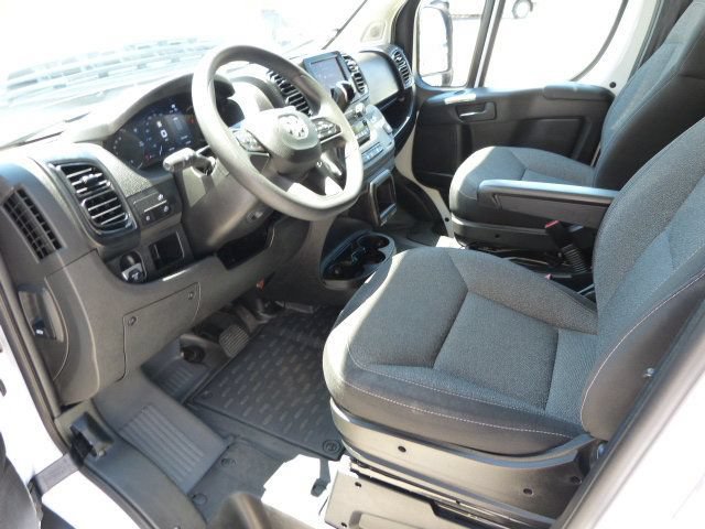 Used 2025 RAM ProMaster 2500 w/ U-Haul Equipment Group FWD image 29