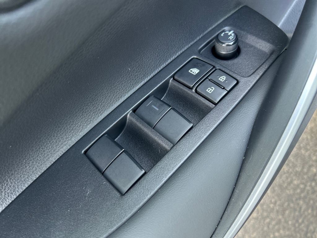 Certified 2024 Toyota Corolla SE image 12