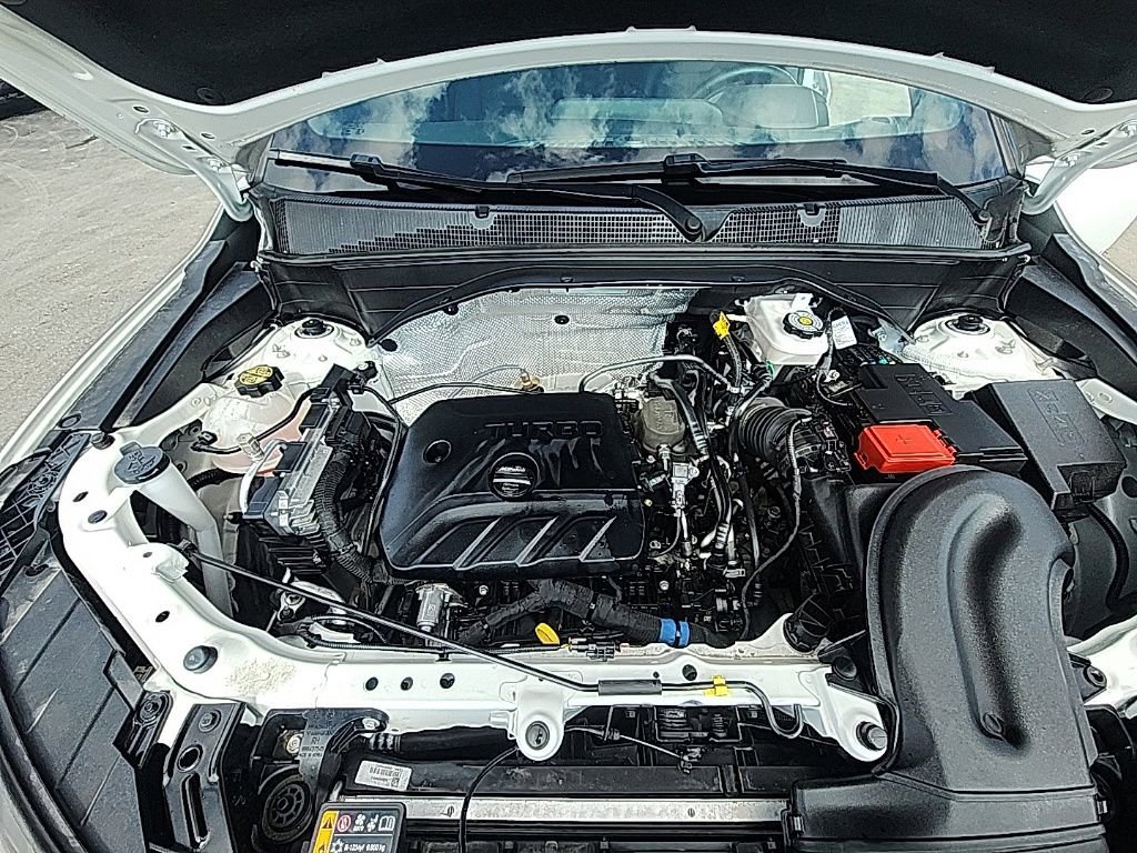 Used 2025 Chevrolet TrailBlazer RS w/ Convenience Package image 12