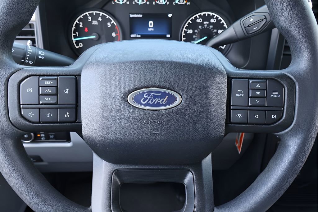 Used 2023 Ford F250 XL w/ Snow Plow Prep Package AWD/4WD image 20