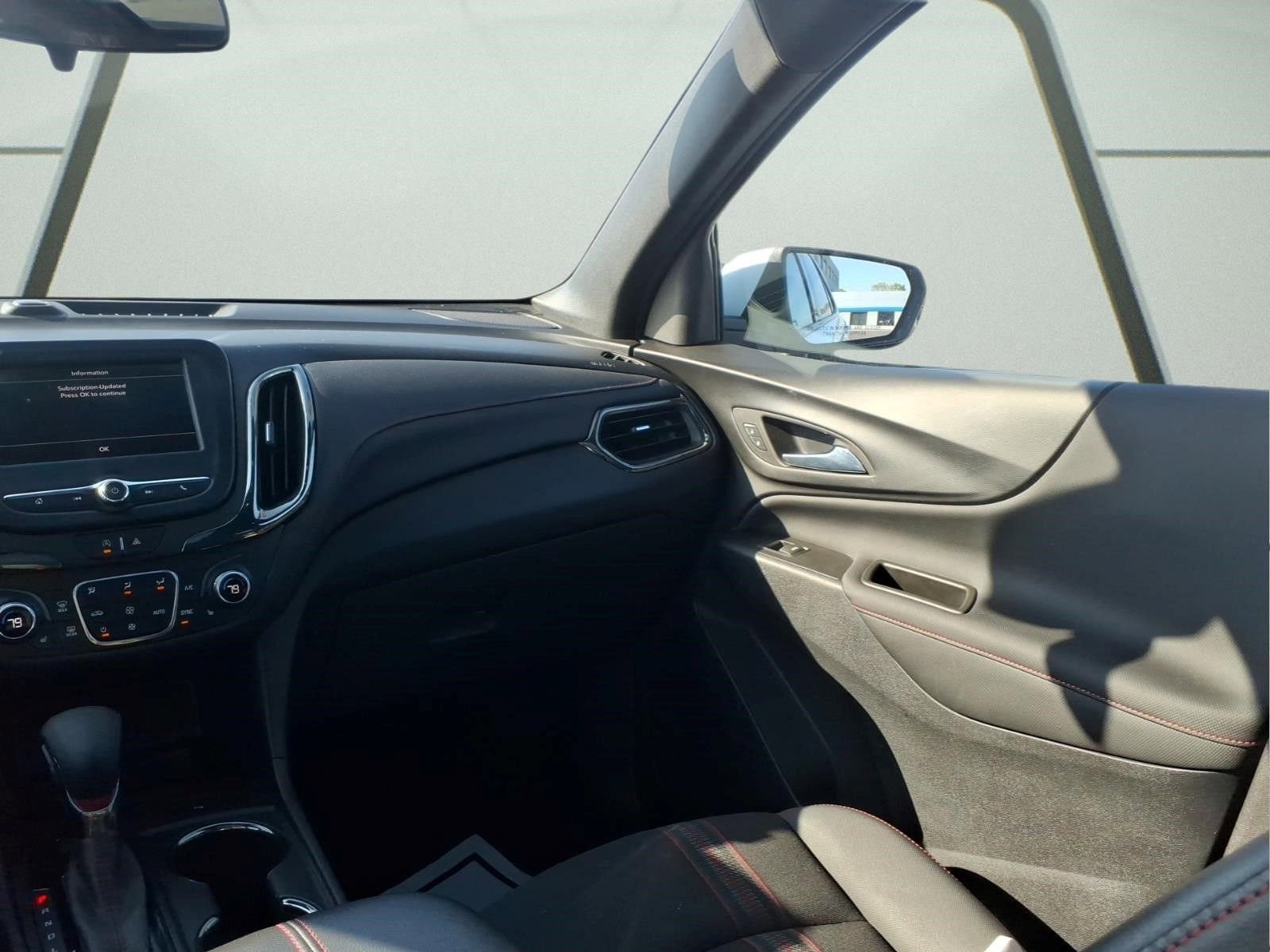 Certified 2023 Chevrolet Equinox RS AWD/4WD image 12