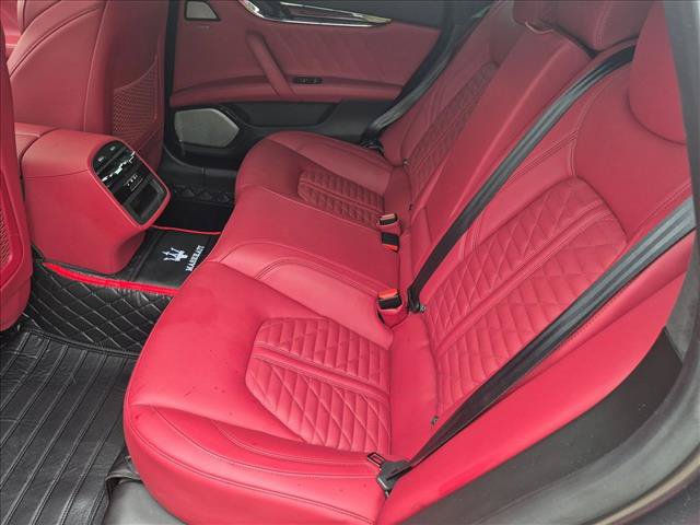 Used 2022 Maserati Quattroporte Trofeo RWD image 20