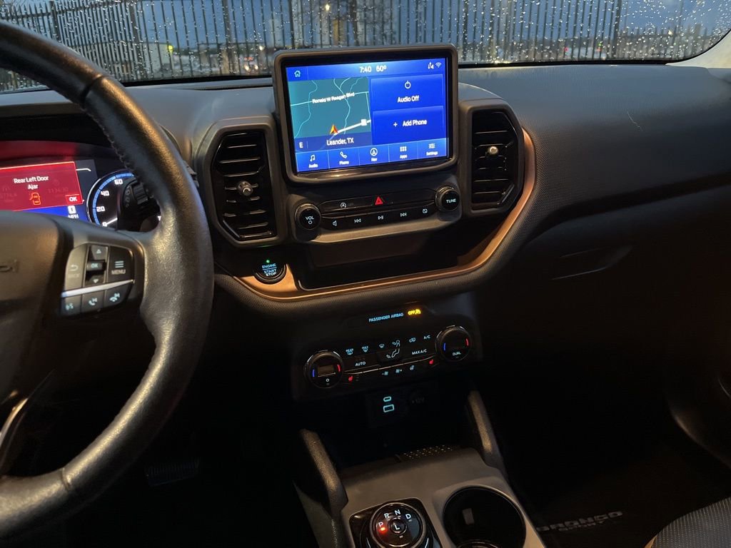 Used 2021 Ford Bronco Sport Outer Banks w/ Outer Banks Package image 18