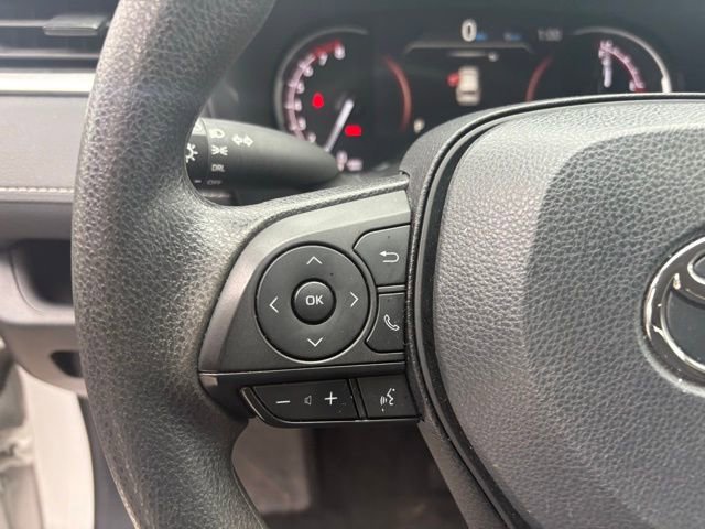 Used 2024 Toyota RAV4 LE AWD/4WD image 20
