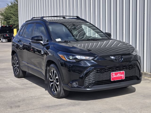 Used 2025 Toyota Corolla Cross AWD Hybrid image 3