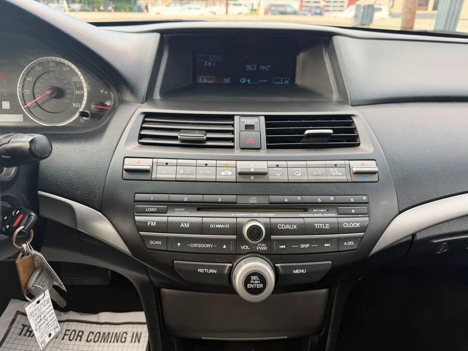 Used 2011 Honda Accord EX-L image 32