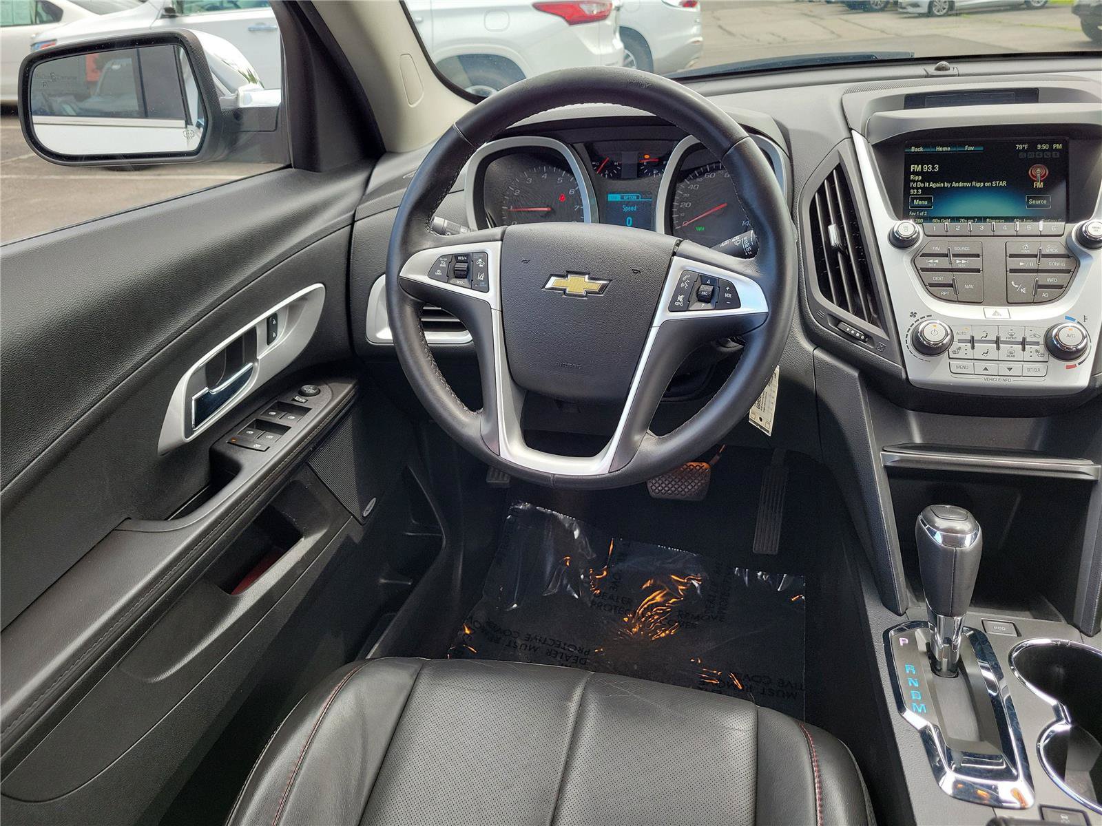 Used 2016 Chevrolet Equinox LTZ w/ Enhanced Convenience Package FWD image 11