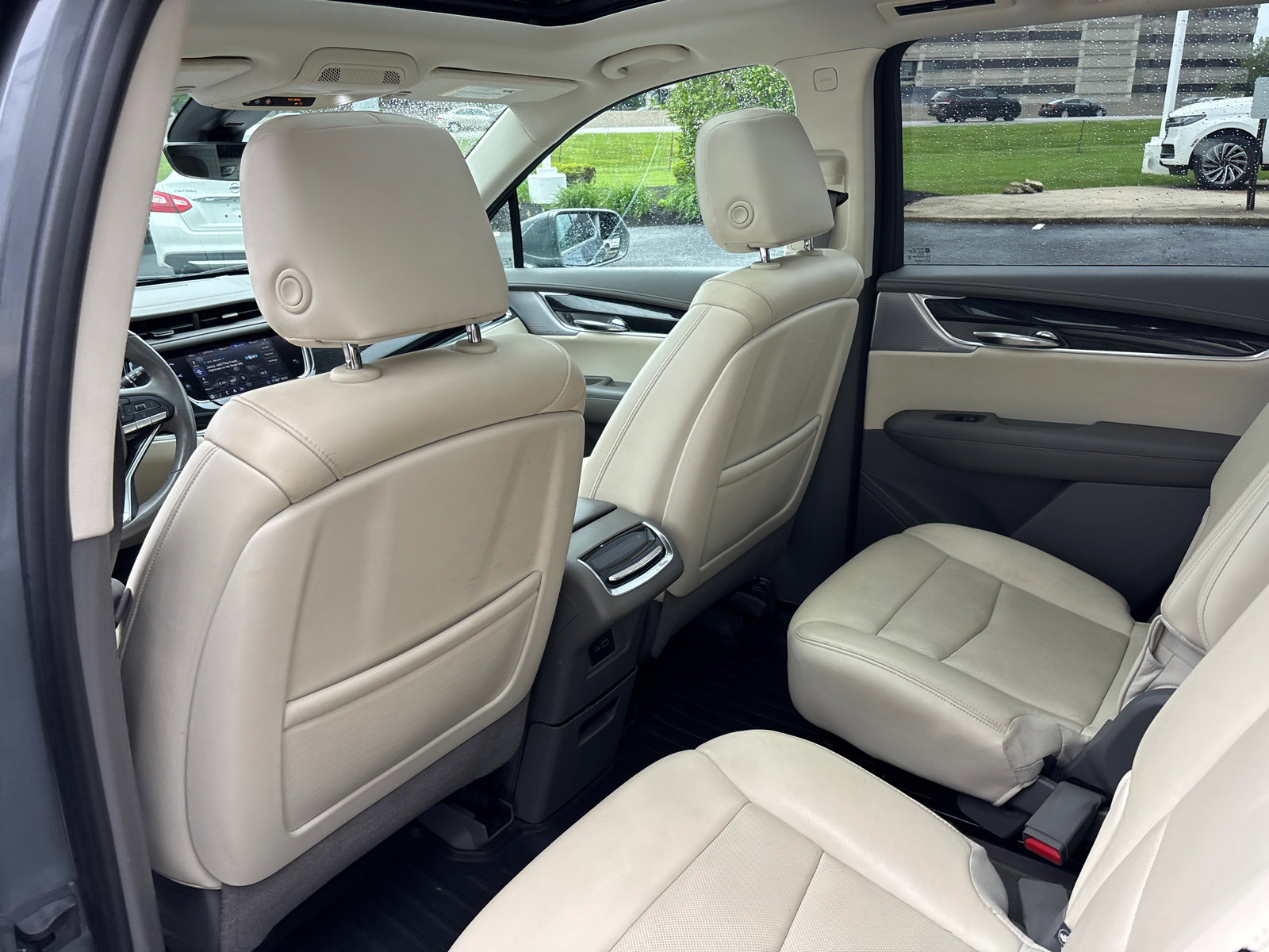 Used 2020 Cadillac XT6 Premium Luxury FWD image 26