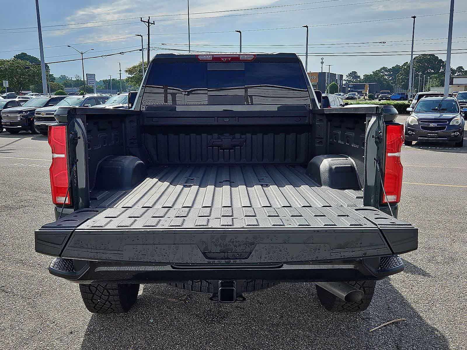 Used 2026 Chevrolet Silverado 2500 ZR2 AWD/4WD image 33