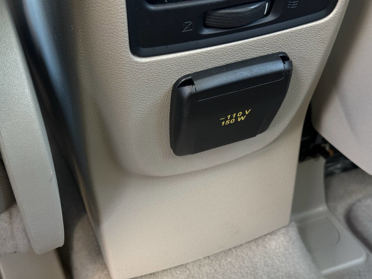 Used 2015 Ford C-MAX SE image 28