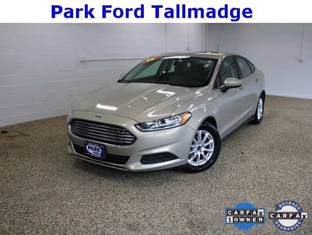 Used 2015 Ford Fusion S image 10
