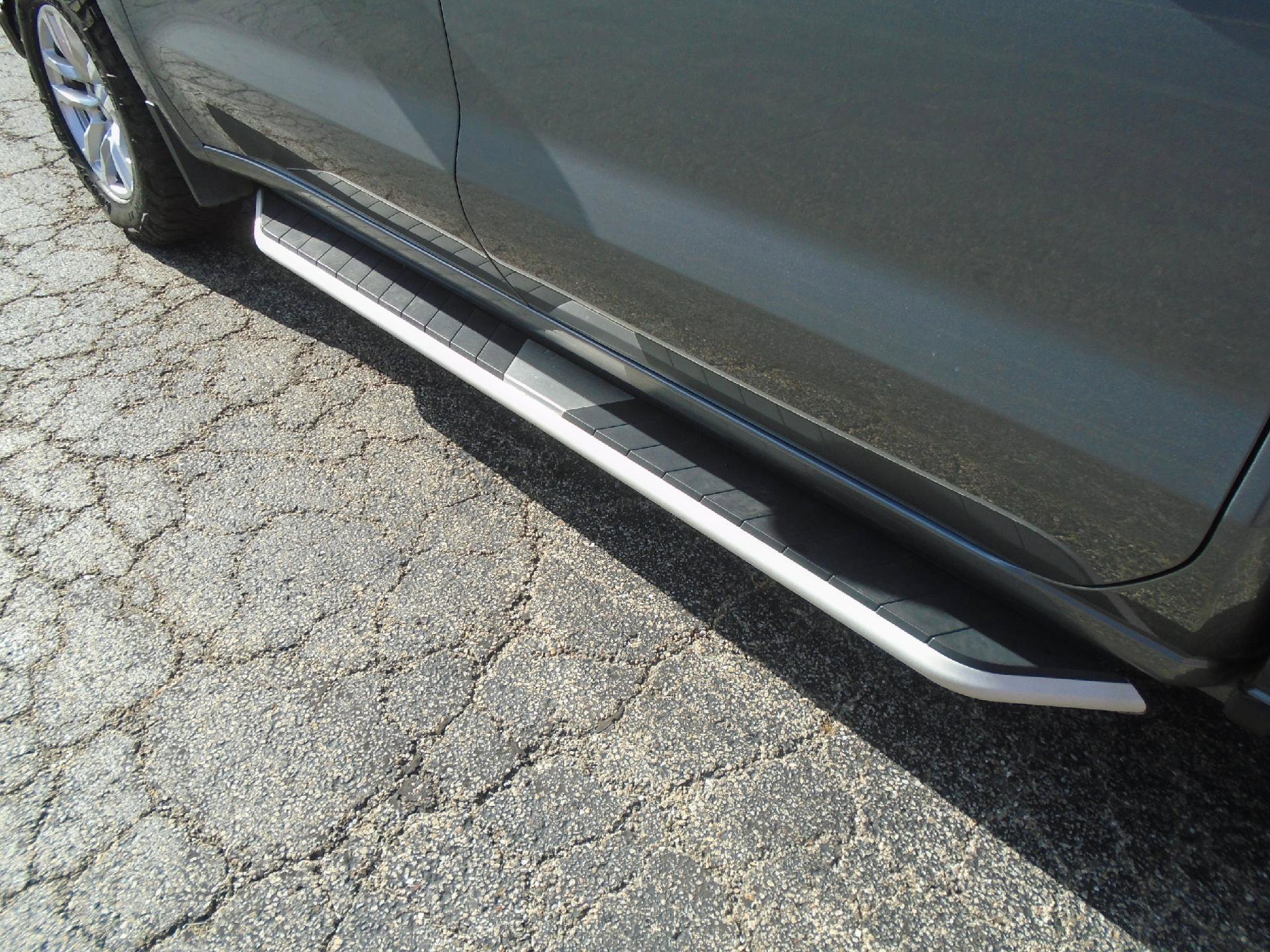 Used 2022 Chevrolet Silverado 1500 RST image 12