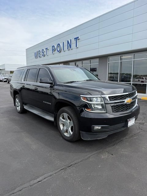 Used 2015 Chevrolet Suburban LT w/ Luxury Package AWD/4WD image 2