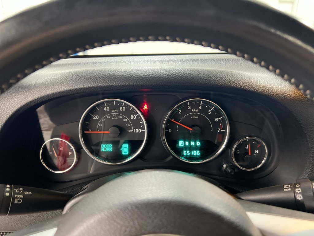 Used 2014 Jeep Wrangler Sport AWD/4WD image 12