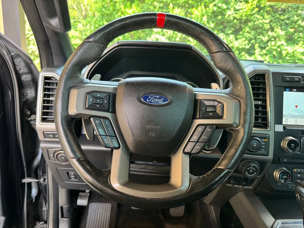Used 2017 Ford F150 Raptor w/ Equipment Group 802A Luxury AWD/4WD image 11